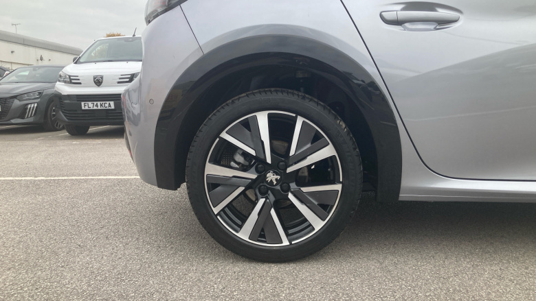 Peugeot 208 1.2 PureTech 100 GT 5dr Petrol Hatchback